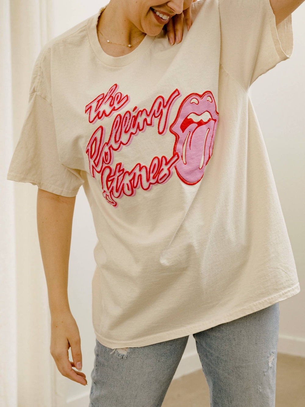 Liv Goods Rolling Stones Graphic Distressed Short Sleeve T-Shirt Size Large